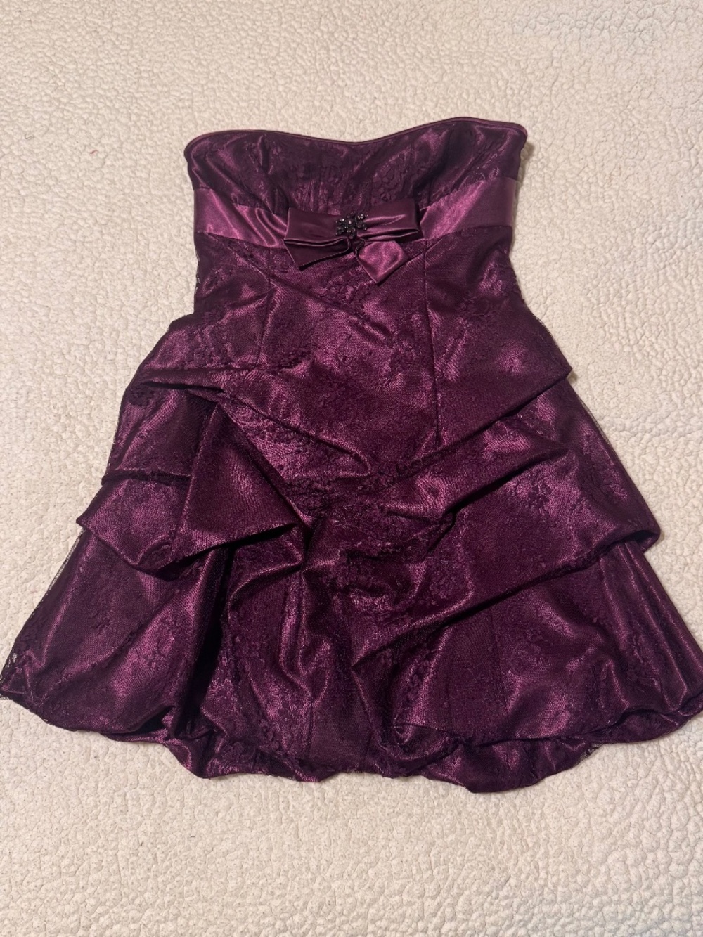 Jessica McClintock for Gunne Sax prom dress